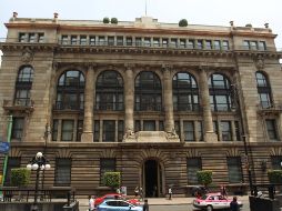 López Obrador asegura que su gobierno respeta la decisión del Banco de México (Banxico) de aumentar a 10% las tasas de intereses, para bajar la inflación. EFE / ARCHIVO