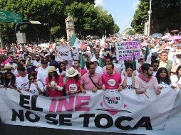 Autoridades de la Ciudad de México señalaron que participaron 12 mil personas en la marcha, pero los organizadores señalaron que fueron al menos 200 mil ciudadanos. EL UNIVERSAL