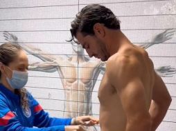 Los jugadores de Chivas llegaron a las instalaciones del equipo para realizar las pruebas de rigor. ESPECIAL / Chivas