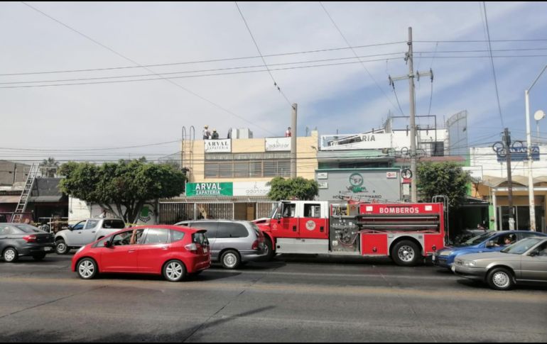 Los hechos sucedieron en el cruce de 8 de Julio y Longinos Cadena, en la colonia Echeverría de Guadalajara. ESPECIAL /