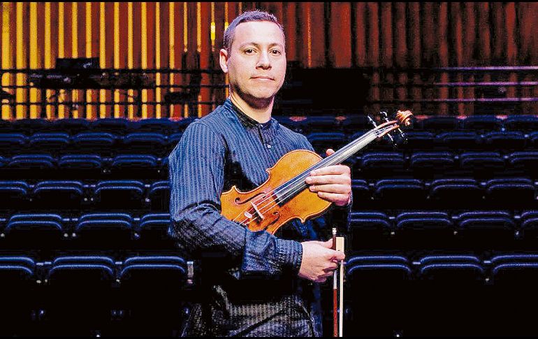 El concertino de la Orquesta Solistas de América (OSA) será el encargado de dar inicio al concierto “Serenatas”. CORTESÍA