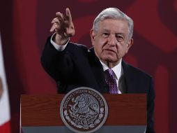 López Obrador señala que se están tomando decisiones porque está relacionado con el retiro de aranceles a productos importados para que haya alimentos más baratos y con esto una reducción a la inflación. EFE / M. Guzmán