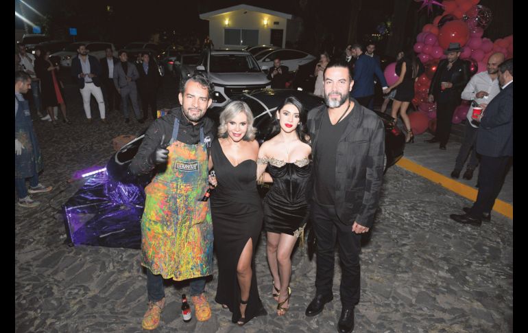Juan Carlos Santoscoy, Irene Donato, Andrea Donato, Alvaro Cuevas. GENTE BIEN JALISCO/Gabriel Rodríguez