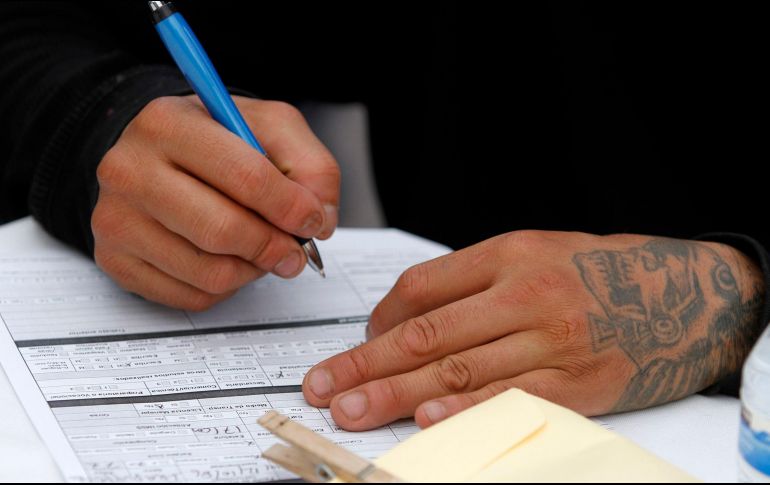 Autoridades recomendaron a la ciudadanía evitar caer en ofertas que parecen de alto beneficio, pero que pueden terminar siendo una estafa. EL INFORMADOR / ARCHIVO