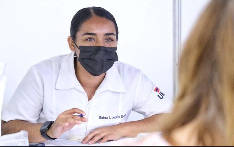 Del total de casos confirmados en México, 97.5% corresponde a hombres y 2.5% a mujeres. Especial