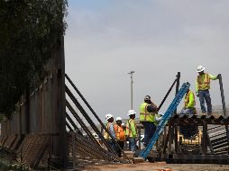 El plan antiinmigrante del gobernador de Texas, Greg Abbott, busca, entre otras medidas, militarizar la frontera para arrestar a migrantes ilegales y la construcción de muros fronterizos. EFE / ARCHIVO