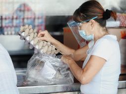Consideran que la actual incidencia de casos de gripe aviar no debe impactar el precio del huevo o la carne de pollo. EL INFORMADOR / ARCHIVO