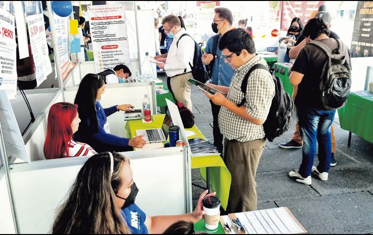 Autoridades de Jalisco esperan cerrar el año con una cifra histórica de empleo. ARCHIVO