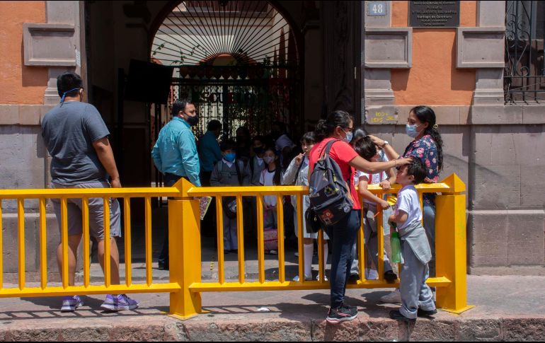 La reforma establece que el límite de velocidad para zonas y entornos escolares será de 30 kilómetros por hora. SUN/ARCHIVO