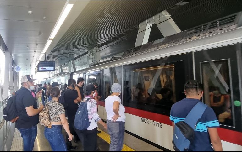 El funcionario estatal detalló que han liberado los primeros 12.4 kilómetros donde esperan iniciar las obras en las próximas semanas. EL INFORMADOR/ARCHIVO