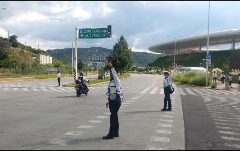 La Policía Vial recomienda a los asistentes anticipar sus tiempos de traslado para evitar congestionamiento vial. ESPECIAL