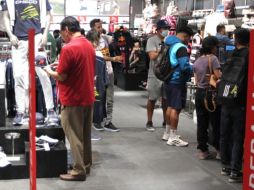 Los operativos se seguridad se realizan en un fin de semana donde se registra una alta incidencia delictiva debido al manejo de efectivo y mercancía. EL INFORMADOR/C. Zepeda