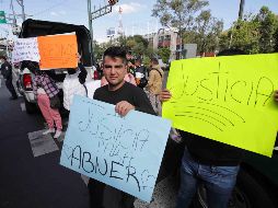 Amigos de los acusados y profesores protestaron afuera del tribunal y exigieron que se aplique la ley sin ningún tipo de presión mediática. SUN/ARCHIVO