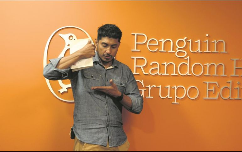 El actor busca “desmontar” el racismo con el libro “Orgullo Prieto”. CORTESÍA