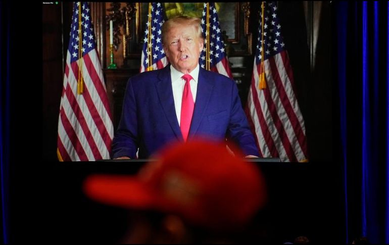 Twitter había suspendido a Trump el 8 de enero de 2021, dos días después del ataque de sus simpatizantes al Capitolio. AP/J. Locher