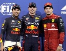 Sergio Pérez largará en segundo lugar, Charles Leclerc en tercero y Max Verstappen tiene la pole. EFE/K.  Jebreili