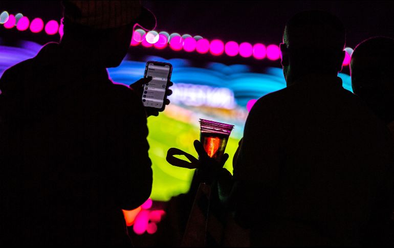 El alcohol solo puede ser consumido en hoteles y establecimientos que cuenten con permiso. AFP / P. Fong