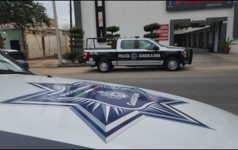 El detenido se identificó como Tello “N”, de 34 años, y fue llevado a un puesto de socorros donde será puesto a disposición del Ministerio Público. ESPECIAL /