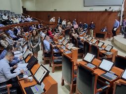 Congreso de Jalisco eleva impuestos y consuma golpe a la UdeG