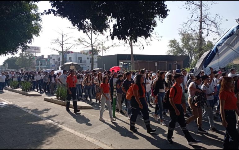 También han participado miembros de la Preparatoria 12, Preparatoria 17, Preparatoria regional de El Salto y Preparatoria Regional Jocotepec. EL INFORMADOR / I. Martínez