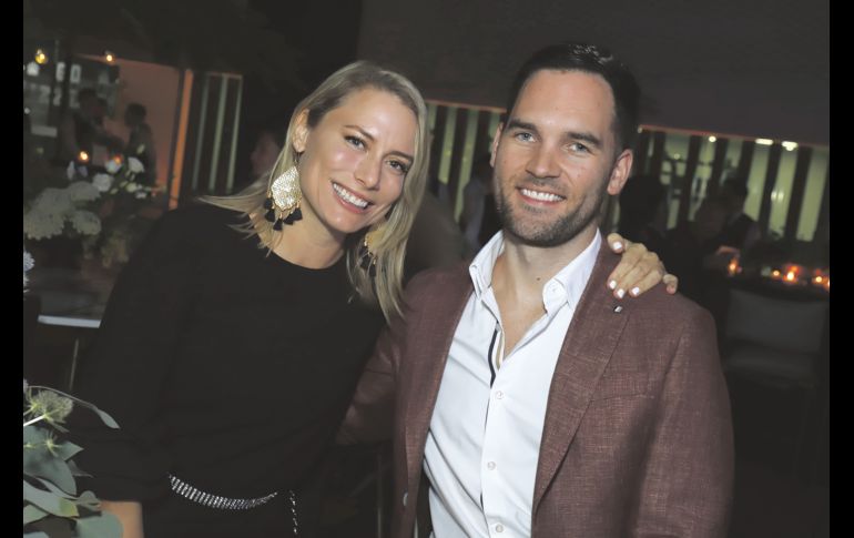 Zachary Giles y Leighann Blenkhorn. GENTE BIEN JALISCO/Claudio Jimeno