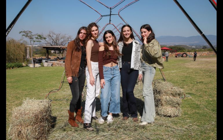 María José Rojero, María Paula Cuesta, Andréa Pelayo, Mariana Morales y Mariana Fuentes. GENTE BIEN JALISCO/Tony Martínez