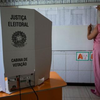 Autoridad electoral de Brasil rechaza solicitud de anular votos