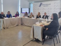 Esta tarde también se presentó el programa Fuerza Mujeres. ESPECIAL