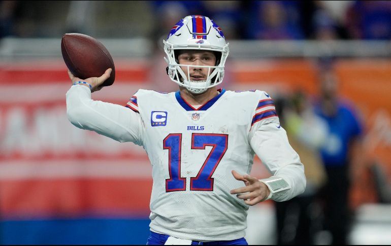 Josh Allen tuvo una buena actuación con 24 de 42 en pases para 253 yardas y dos pases de anotación. AP