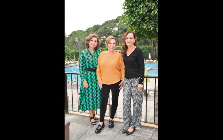 Cristina Rodríguez y Dina de la Rocha y Nina Núñez. GENTE BIEN JALISCO