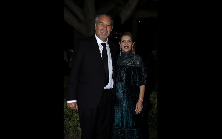 César Bastidas e Ivonne Gallegos. GENTE BIEN JALISCO/ Claudio Jimeno