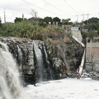 Presumen obras en el río Santiago; ignoran polución industrial
