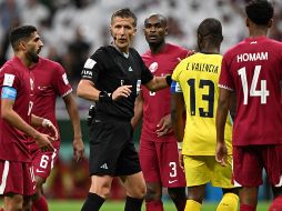 El italiano Daniele Orsato tuvo una buena actuación en el partido inaugural. AFP