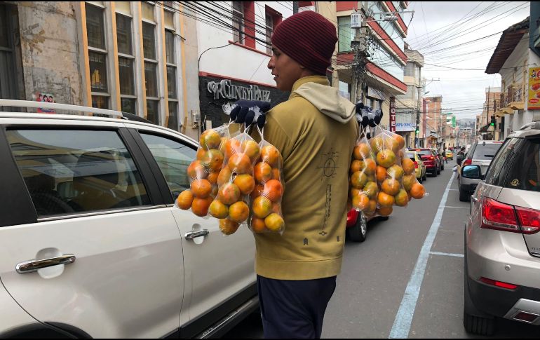 Comer mandarina ayuda a que el azúcar no se almacene ni se convierta en grasas. Por el contrario, sus componentes se transforman en energía y estimulan la pérdida de peso. EFE / ARCHIVO
