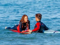 Se esperaba que la colombiana llegara con sus hijos a Miami, su nuevo hogar, sin embargo esto no fue así y fue captada disfrutando de las olas con un 