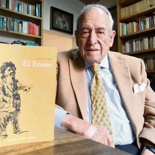 Carlos Enrigue publica "El Enano"