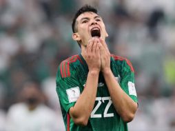 Hriving Lozano terminó desesperado con su compañero. AFP/K. JAAFAR