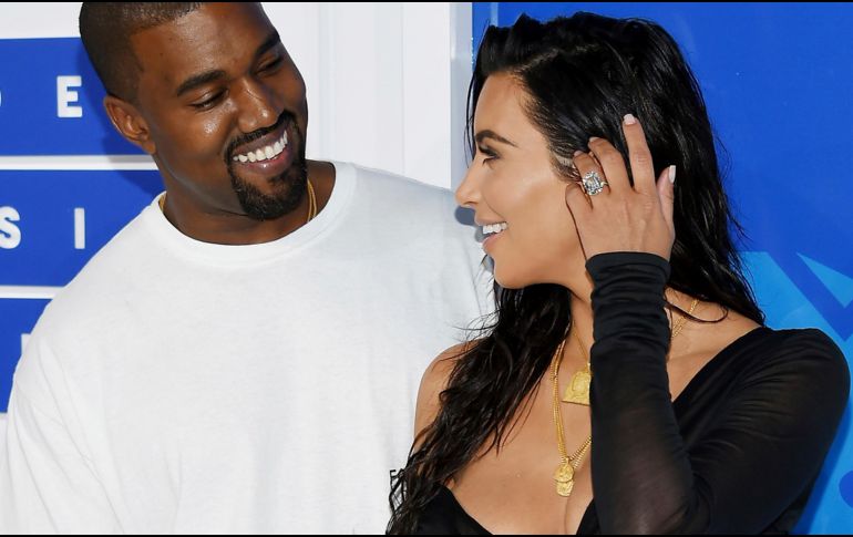 Kim Kardashian y Kanye West fueron durante años, una de las relaciones más mediáticas AP / ARCHIVO