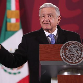 "¡Safo!", dice López Obrador sobre viajar en avión presidencial a cumbre