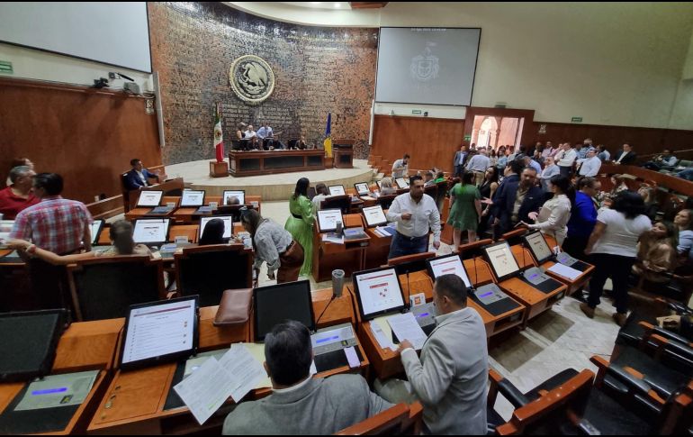 Movimiento Ciudadano es el principal beneficiado con la nueva legislación, pues en lugar de recibir 36.8 millones de pesos dispondrá de 119.7 millones. EL INFORMADOR/ARCHIVO