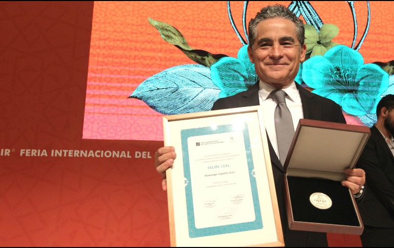 Leal celebró que la feria a través de ArpaFIL sea un foro para los jóvenes arquitectos con proyectos, conferencias, conversatorios y presentaciones de libros. EL INFORMADOR / A. Camacho