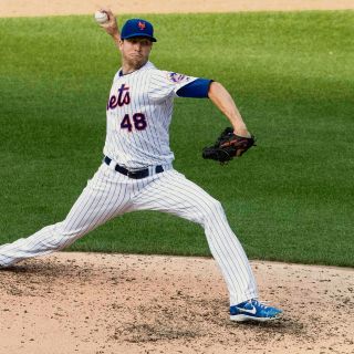 Jacob deGrom deja a los Mets y firma millonario contrato con Rangers