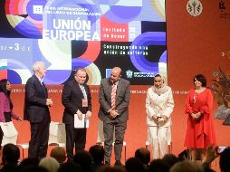 Por su parte, el rector de la Universidad de Guadalajara (UdeG), Ricardo Villanueva, dio las gracias a la delegación de Sharjah y comentó que es “agridulce” despedirlos pero, a un tiempo, da “alegría preparar la siguiente edición” de la FIL. EL INFORMADOR / C. Zepeda