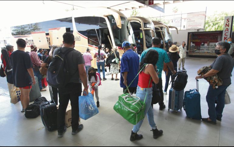 Senadores argumentan que el tiempo recreativo y en familia benefician a la sociedad. EL INFORMADOR/ A. Camacho