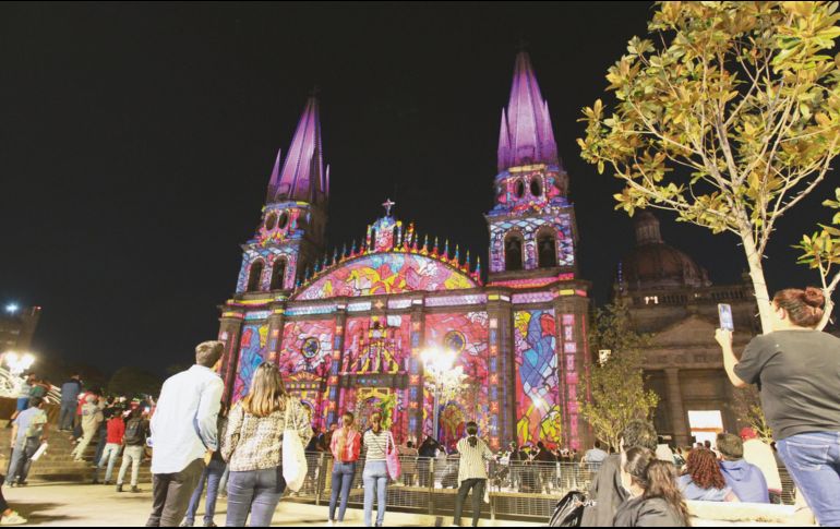 El hospedaje representa el 20% de la derrama de visitantes. El comercio local también se ve beneficiado con la actividad turística. EL INFORMADOR/ A. Camacho