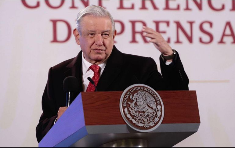 El Presidente Andrés Manuel López Obrador presumió que los trabajos para terminar el Tren Maya no paran y se labora incluso de noche. SUN / ARCHIVO