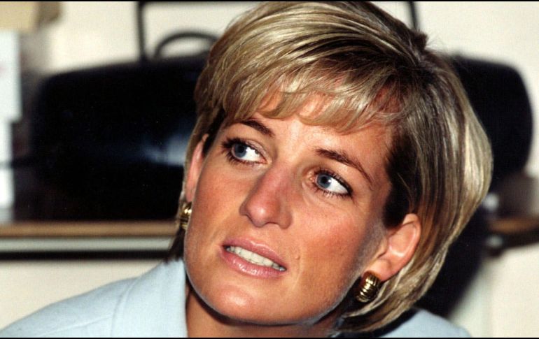 Fue el mayordomo quien recibió la carta de la Princesa de Gales, 10 meses antes del accidente. AP / ARCHIVO