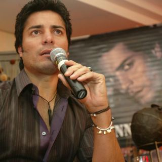 Chayanne se prepara para Navidad reviviendo "Jingle bell rock"