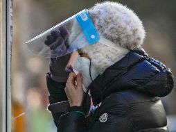 El aumento de casos es usual debido al inicio de la época invernal donde además de los virus respiratorios comunes y la influeza se han sumado el coronavirus y sus variantes. AP/A. Wong