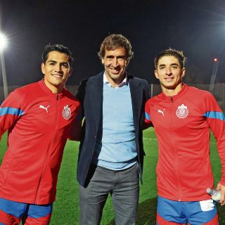 Chivas inicia su fogueo europeo